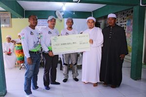 CGPV and joint organizer JVOC contribute RM2, 500 to Pusat Tarbiah Nurul Iman.